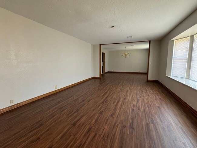 Building Photo - 1701 NW 34th St