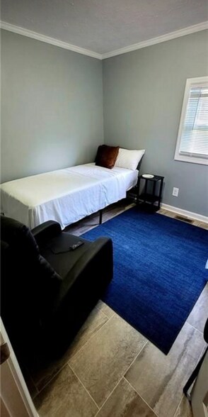 Building Photo - 434 Grimsley Rd