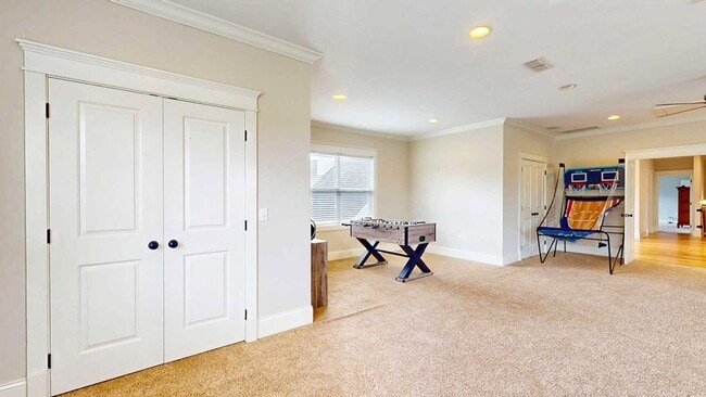 Building Photo - 321 Madison Grove Blvd