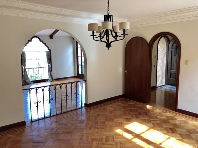 Building Photo - 1537 34th Ave