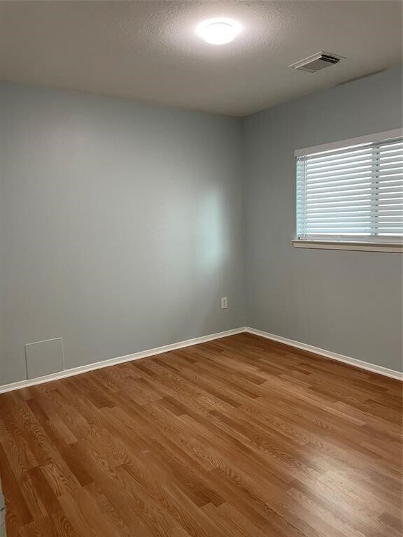 Building Photo - 20642 Patriot Park Ln