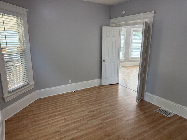 Building Photo - 222 N Gorham St