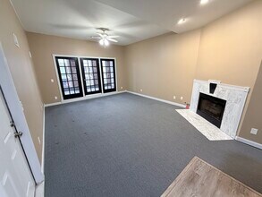 Building Photo - 45 S Monroe St