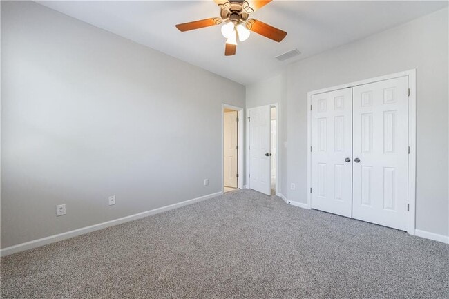 Building Photo - 1454 Hedgewood Ln NW