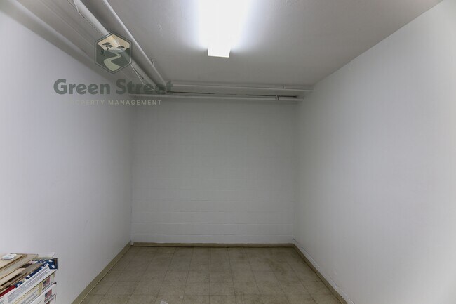 Building Photo - 4085 Honeycutt St