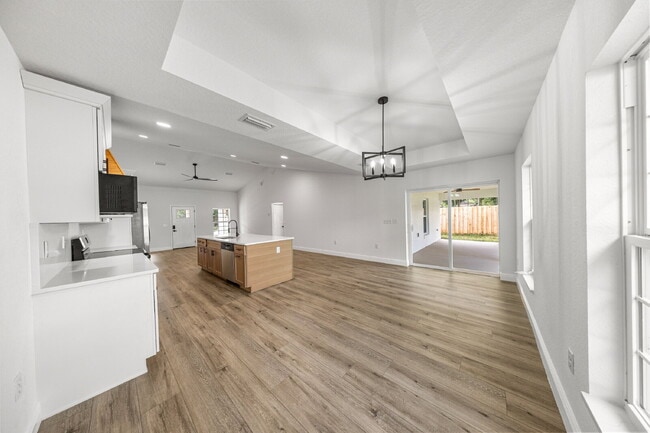 Building Photo - Beautiful New Home in Prime Summerfield Lo...