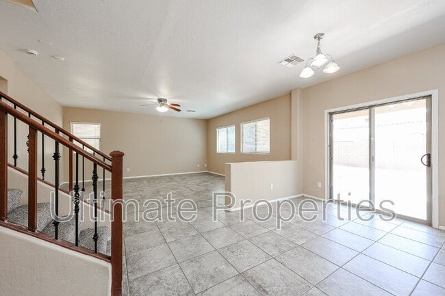 Building Photo - 4245 E Folgers Rd