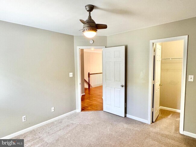 Building Photo - 16 Westchester Ct