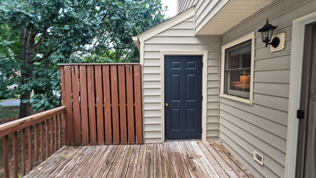Building Photo - 6749 Chauncey Dr