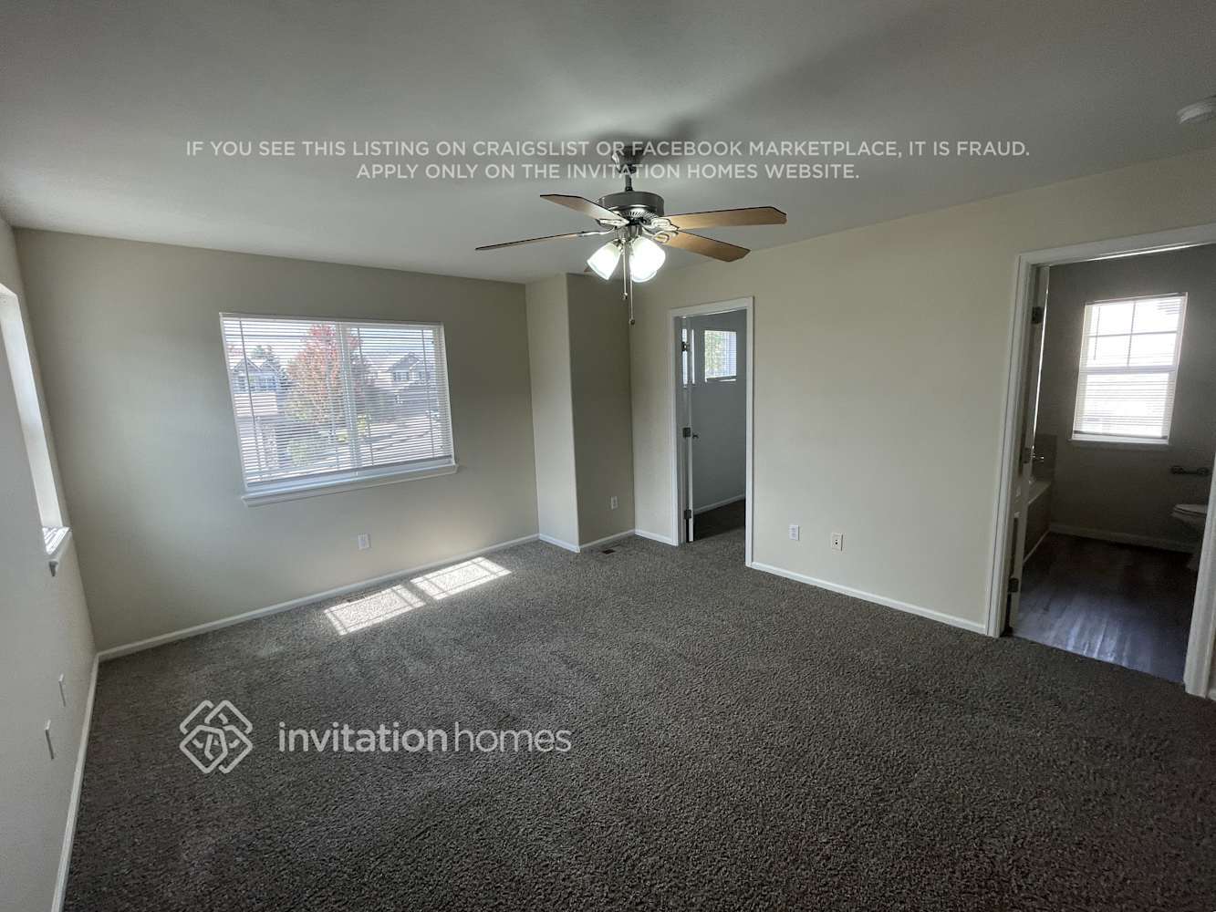 Building Photo - 2448 Bellavista St