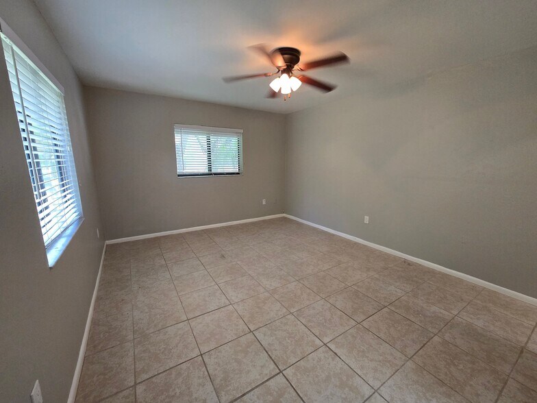 Building Photo - 7752 Tamara Lee Ct