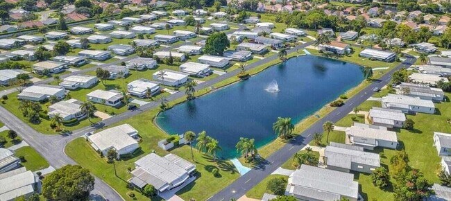 Building Photo - 8888 Kings Dr