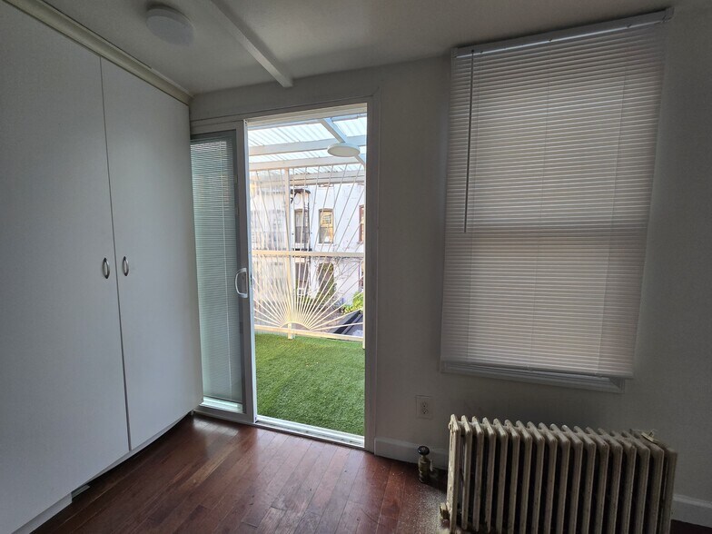 Building Photo - 289A Cooper St