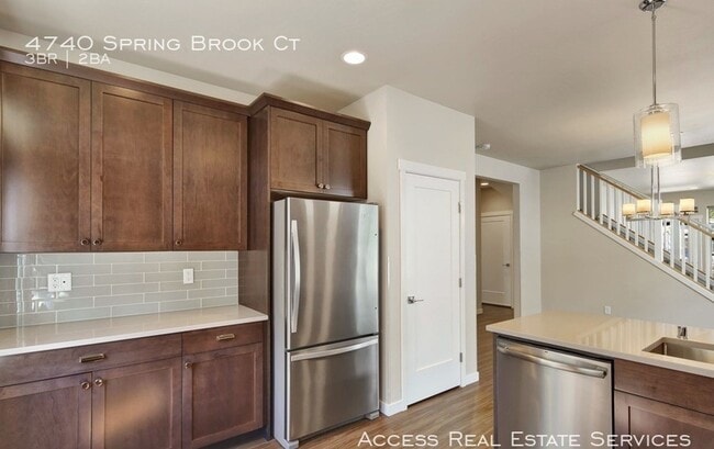 Building Photo - 4740 Spring Brook Ct