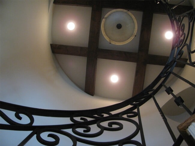 Building Photo - 4112 Blossom St