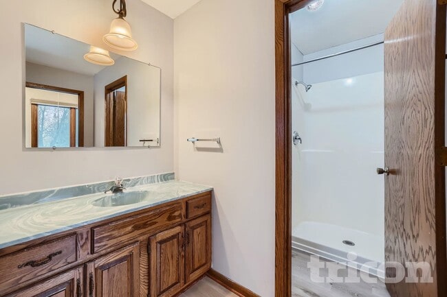 Building Photo - 19955 Chili Ave W