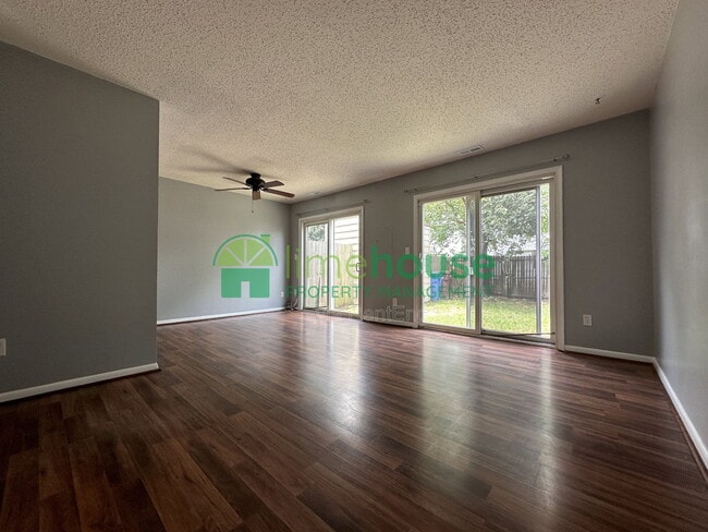 Building Photo - 1318 River Birch Run S