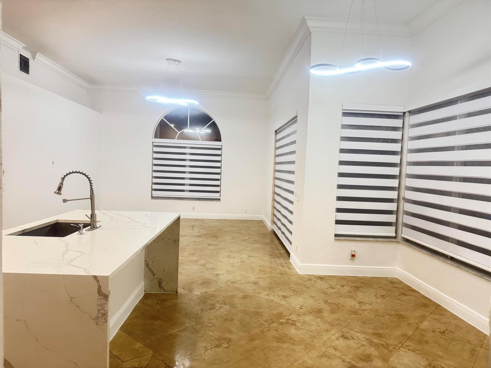 Building Photo - 8252 NW 44th St