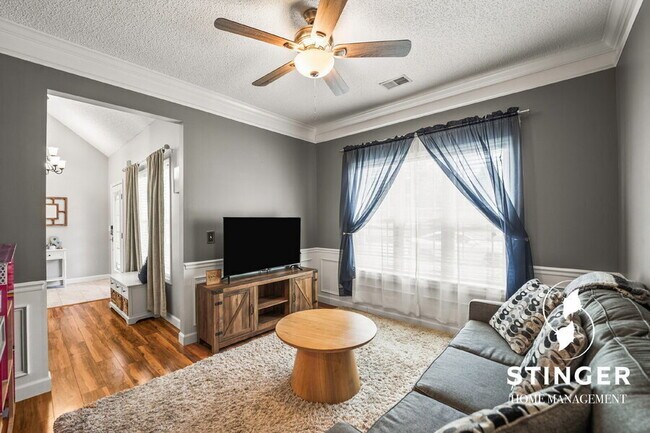 Building Photo - 46 Alston Park Dr