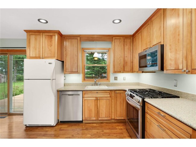 Building Photo - 14682 Dominica Ct