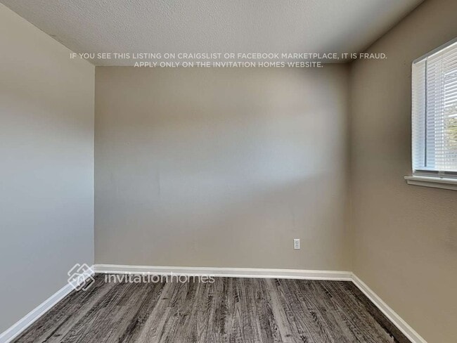 Building Photo - 7807 Colwyn Ave