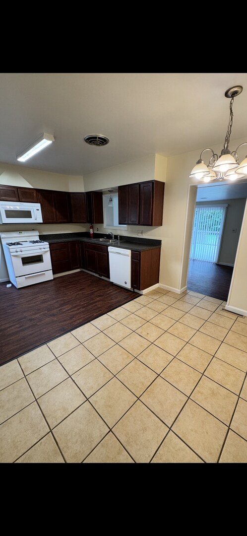 Building Photo - 4409 Sunnybrook Dr