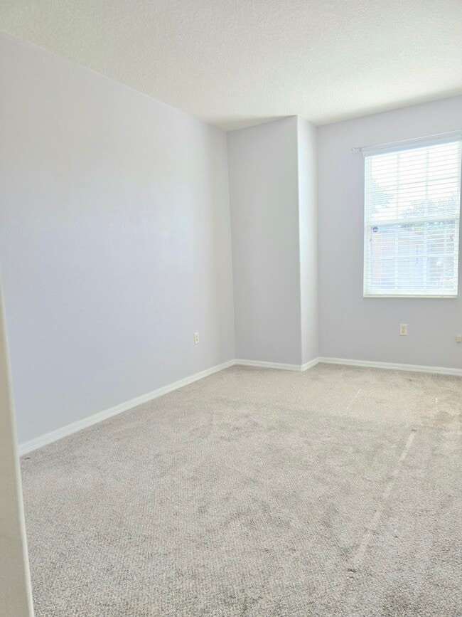 Building Photo - 1112 Andrew Aviles Cir