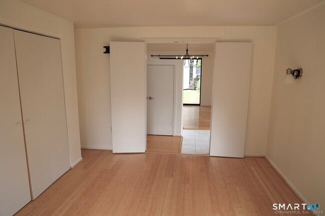 Building Photo - 3 Edgewood Cir