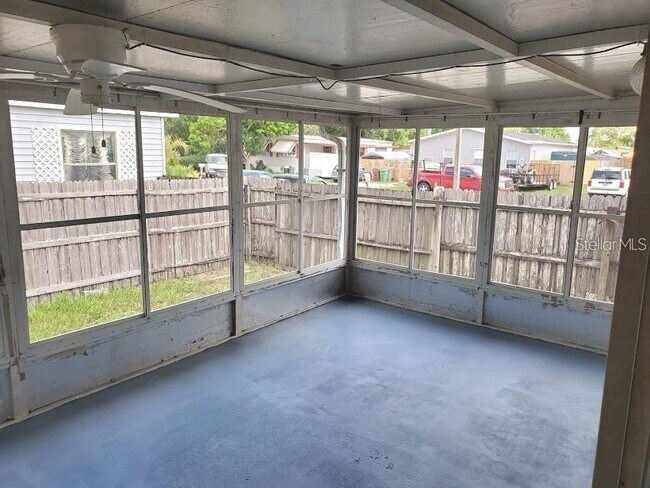 Building Photo - 6067 137th Terrace N