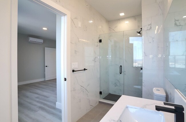 Building Photo - 3516 John F. Kennedy Blvd