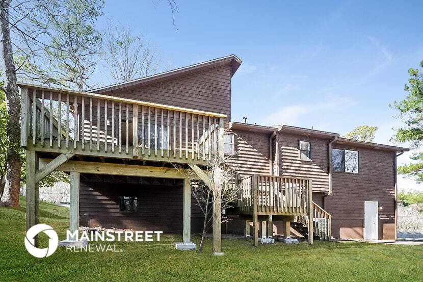 Building Photo - 3992 Fairington Dr