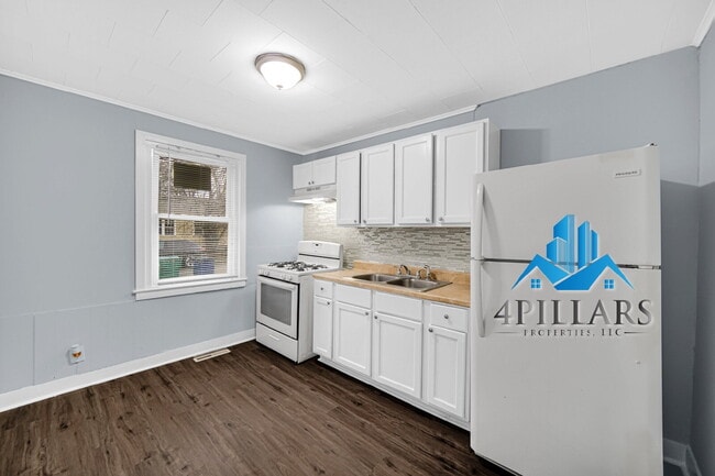 Building Photo - 1404 Federal Ave