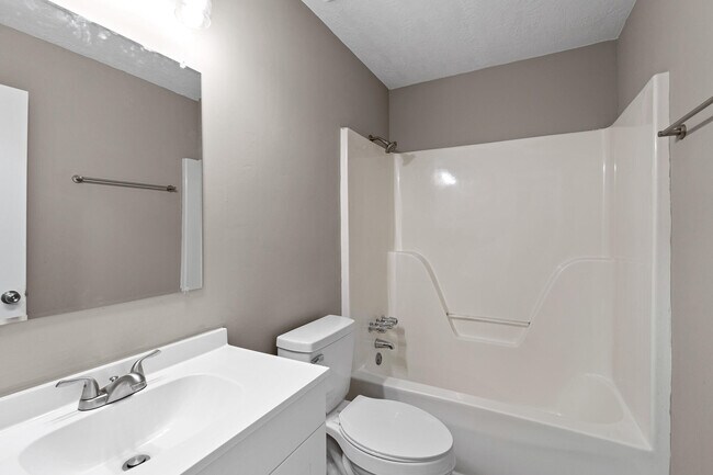 Building Photo - 1856 S Barton Dr