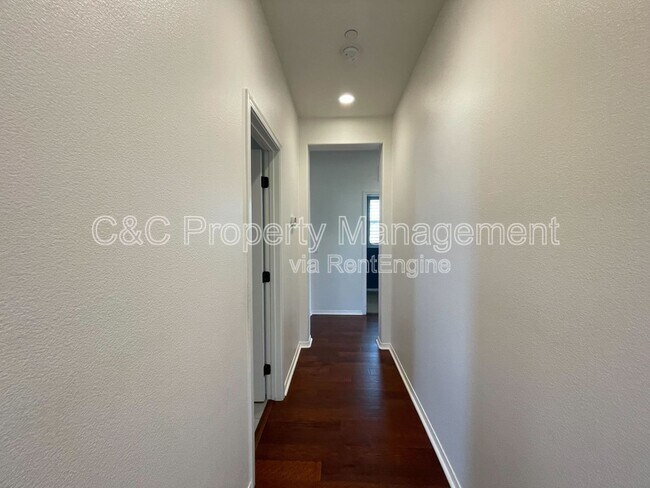 Building Photo - 5031 Ballast Ln