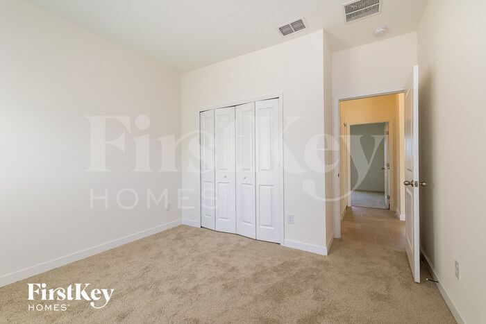 Building Photo - 535 Cardinal Dr