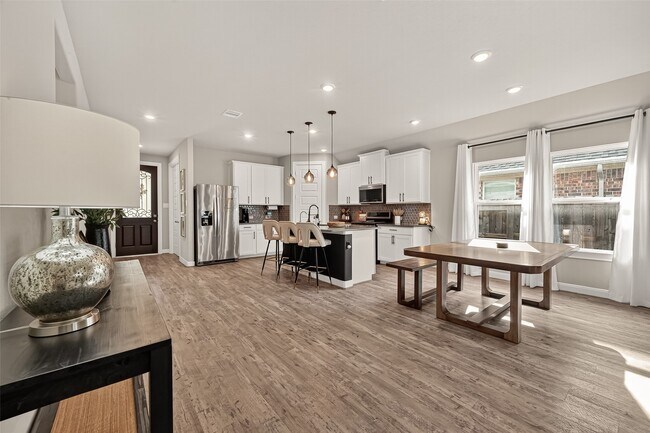 Building Photo - 20223 Sagebrush Hollow Dr