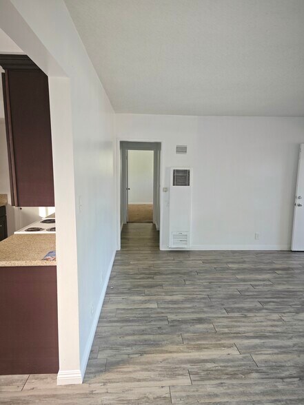 Building Photo - 444 W Regent St