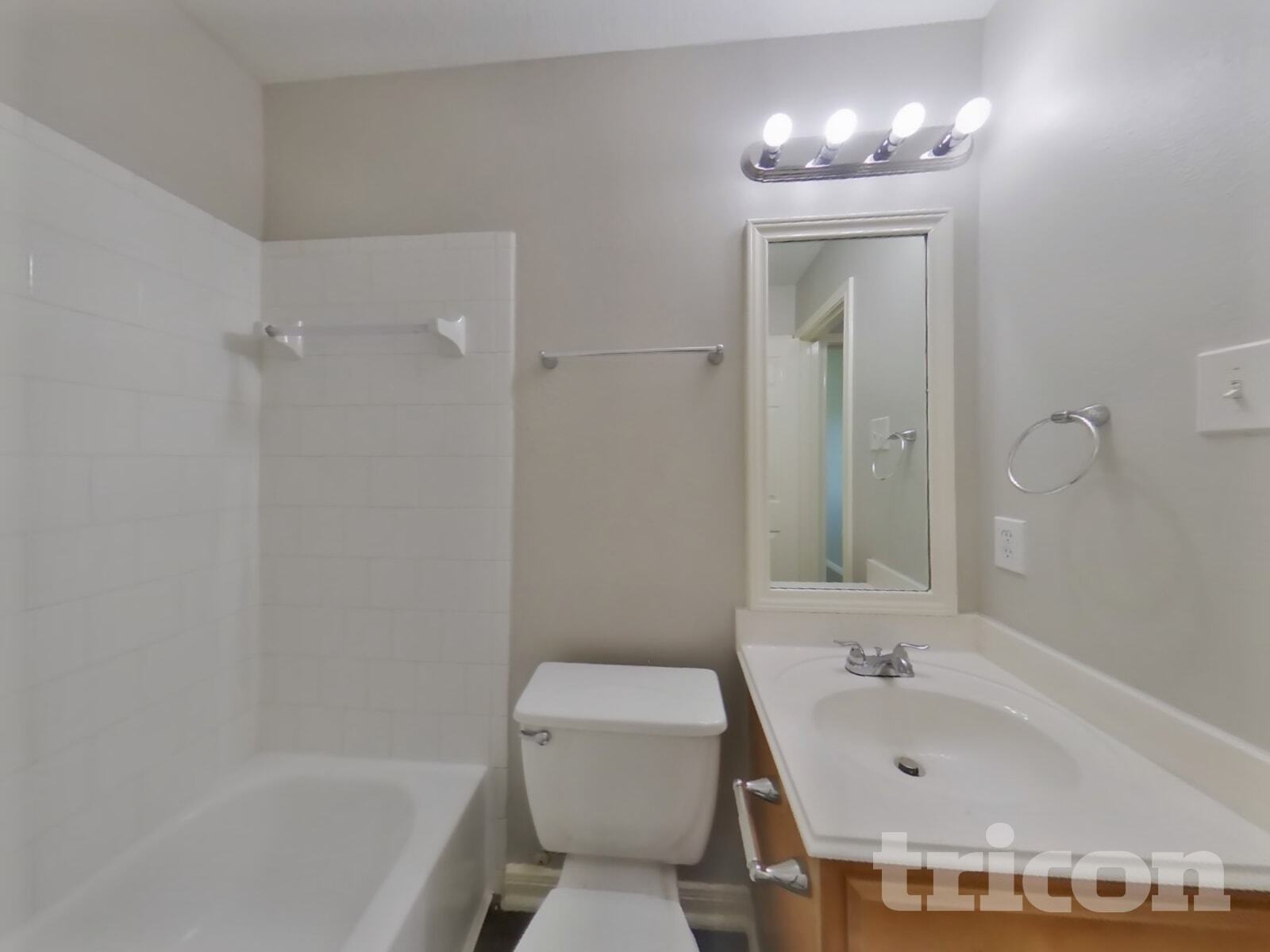Building Photo - 5029 Hauna Ln