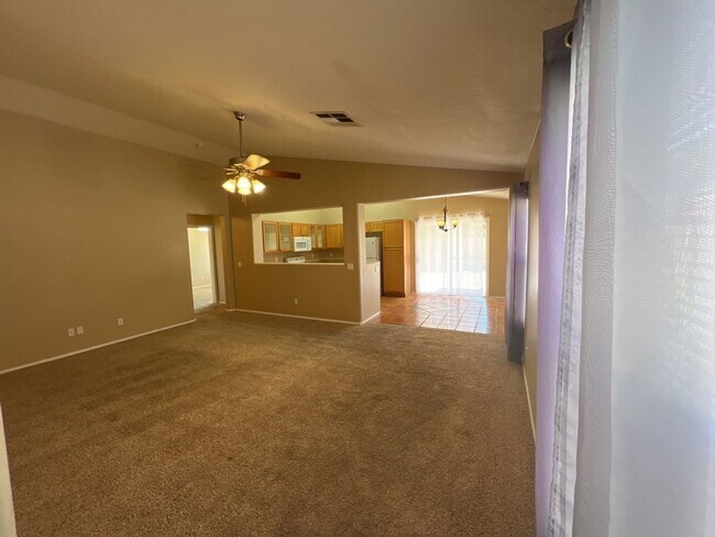 Building Photo - COMING SOON! Beautiful Home in Copper Basi...