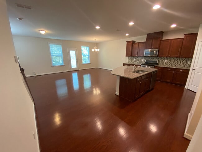 Building Photo - Room in Townhome on Pecan Ridge Way