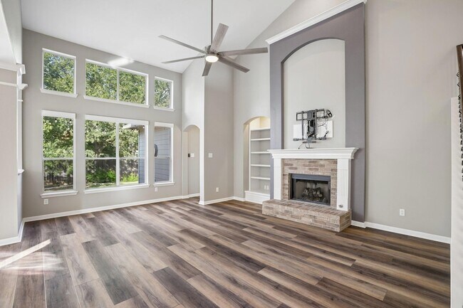 Building Photo - 1408 Gorham St