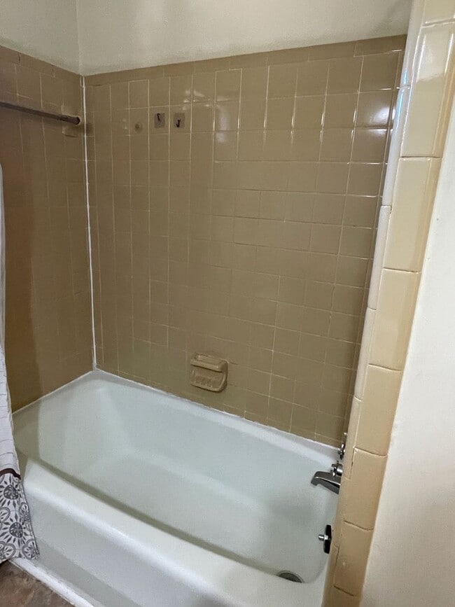 Building Photo - 4912 Valley Dale Ct