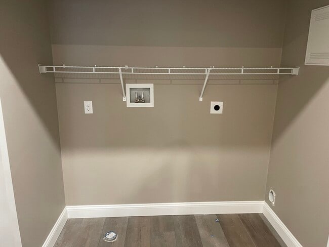 Building Photo - 1 Brattle St