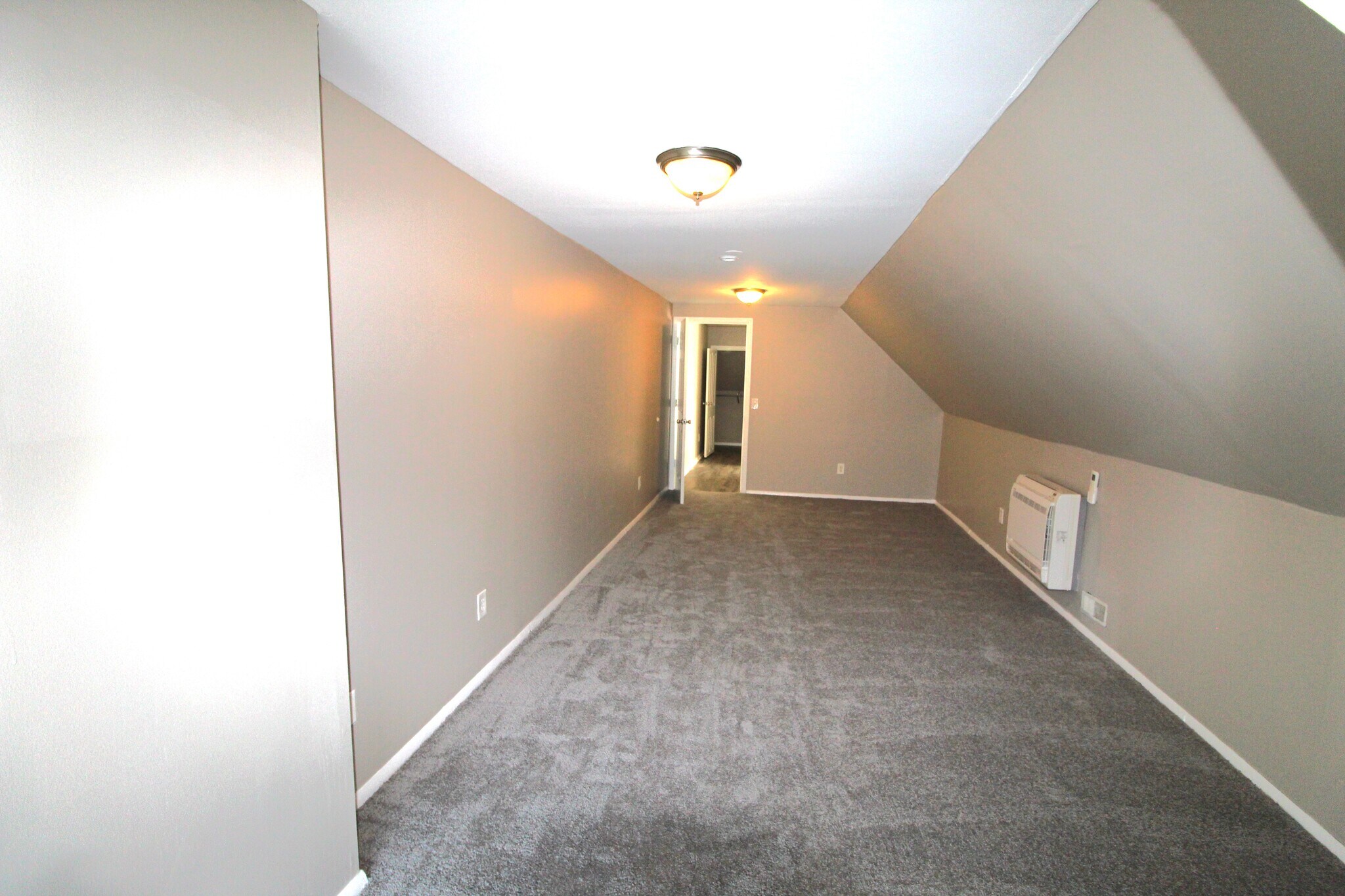 BR4 - 392 N Garfield Ave