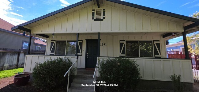 Building Photo - 1511 Olive St