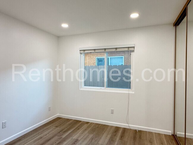 Building Photo - 8181 Elston Pl