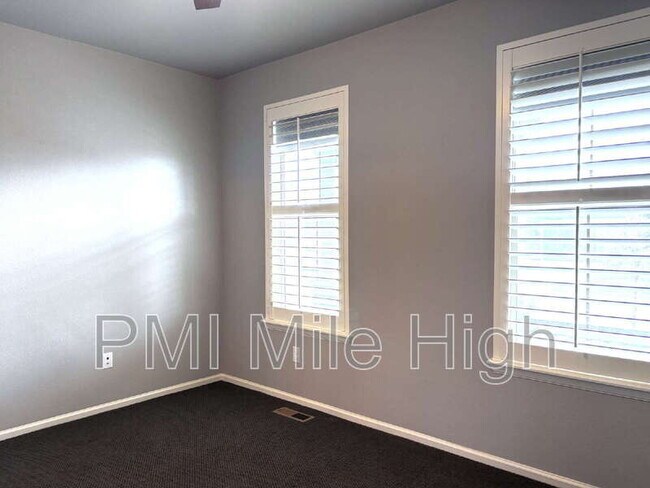 Building Photo - 16976 W 85th Ln
