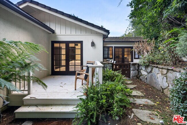 Building Photo - 7692 Woodrow Wilson Dr