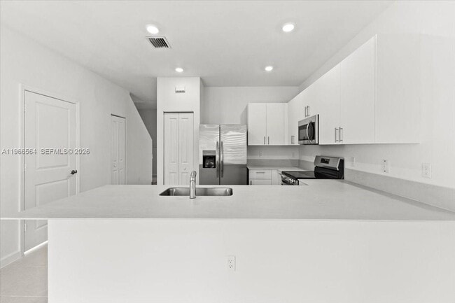 Building Photo - 35779 SW 178th Ct