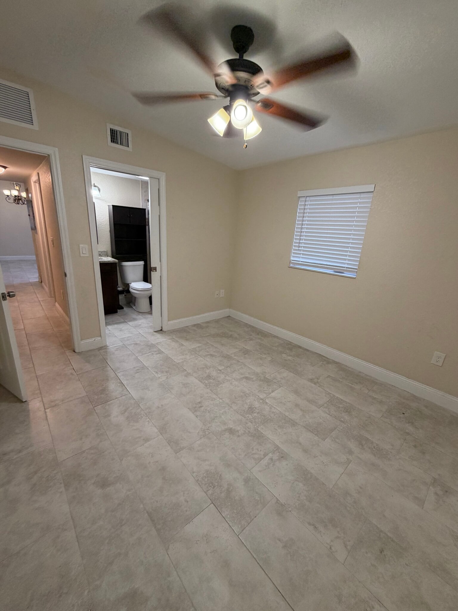 Building Photo - 3125 NW 2nd St